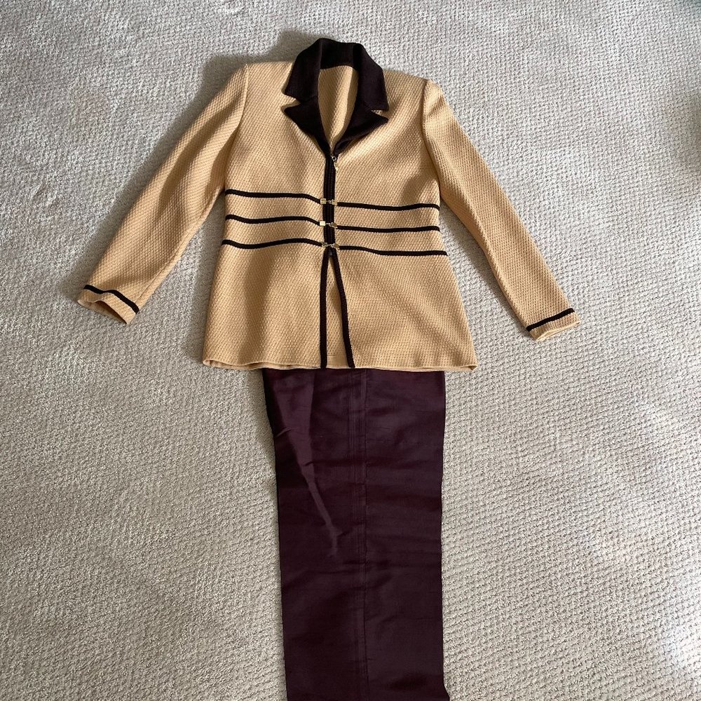 ST. JOHN Knit Blazer